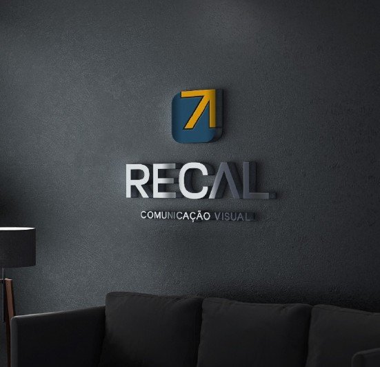 Fachada com logo Recal - Comunicação Visual Chapecó